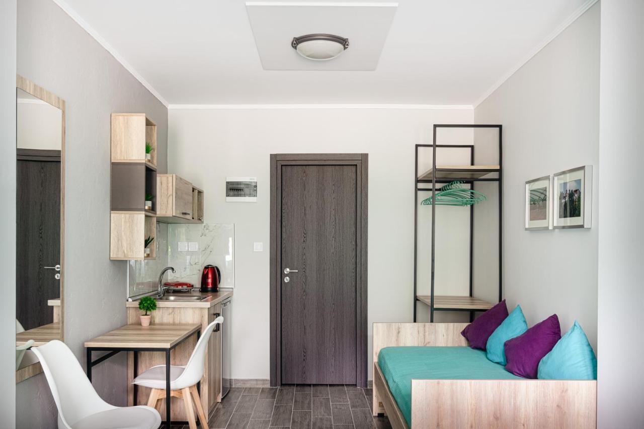 River Side Rooms Elassona Exteriör bild