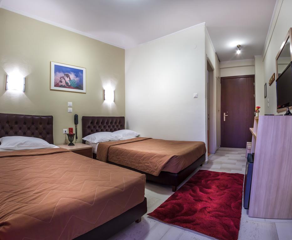 River Side Rooms Elassona Rum bild