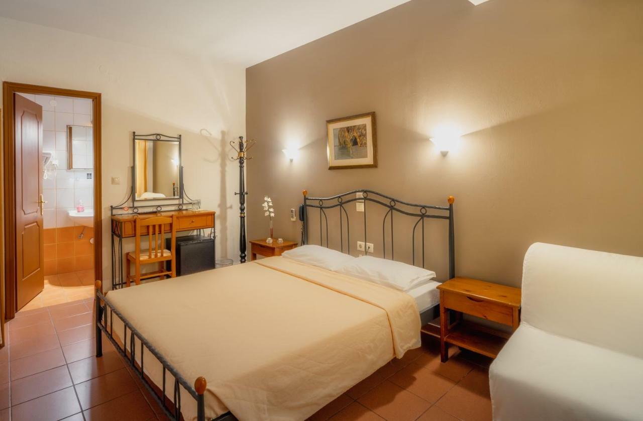 River Side Rooms Elassona Exteriör bild